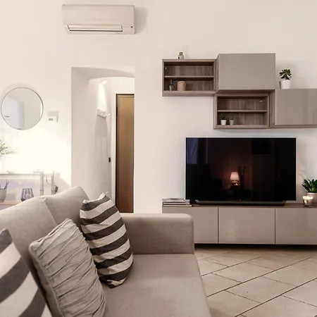 Appartement Il Lauro - By Myhomeincomo Como