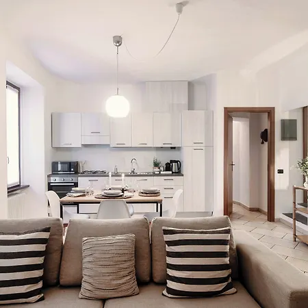 شقة Il Lauro - By Myhomeincomo كومو