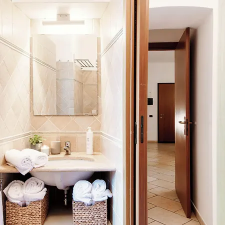 شقة Il Lauro - By Myhomeincomo كومو